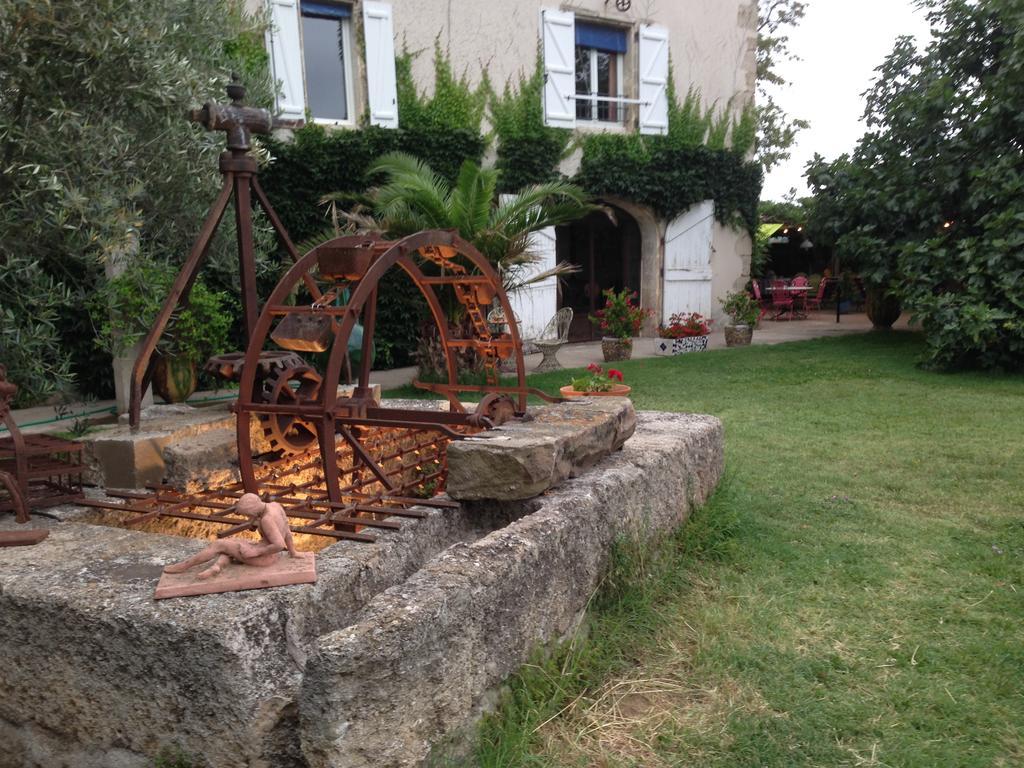 לינה וארוחת בוקר בזייה Les Jardins Du Rebaut מראה חיצוני תמונה